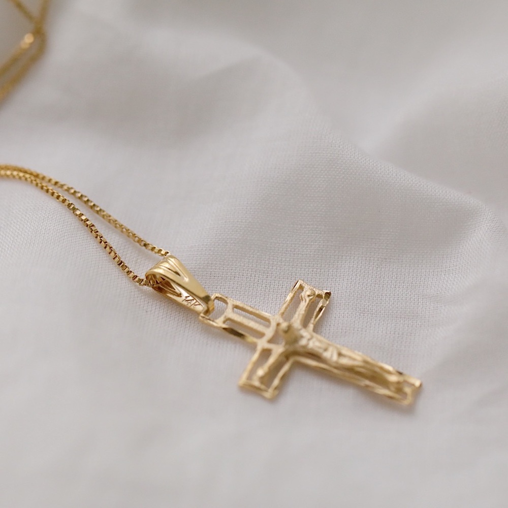 Crucifix Necklace | 18k Gold Filled - Picture 7 of 9